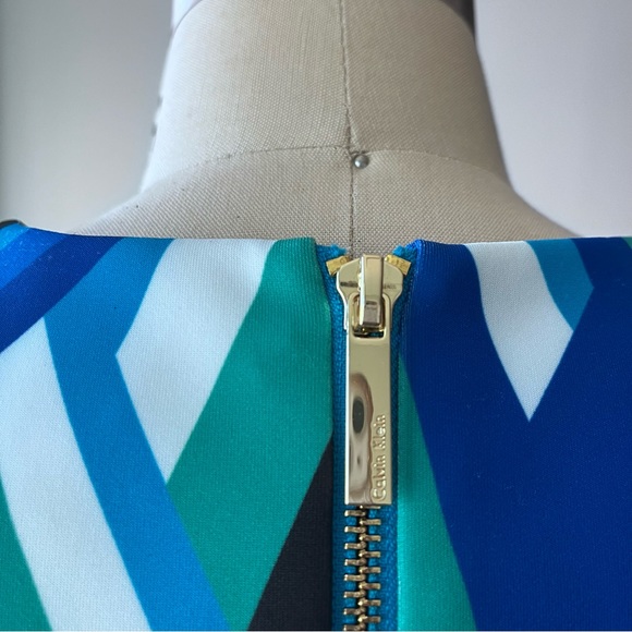 Calvin Klein cool tones abstract geometric dress; Size 8 - Picture 4 of 6